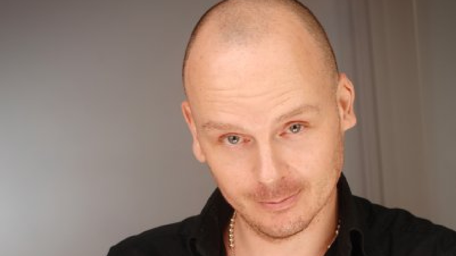 An image of Dr Mark Edward.