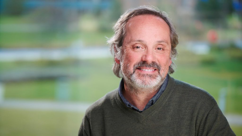 An image of Dr Joaquin Cortes.