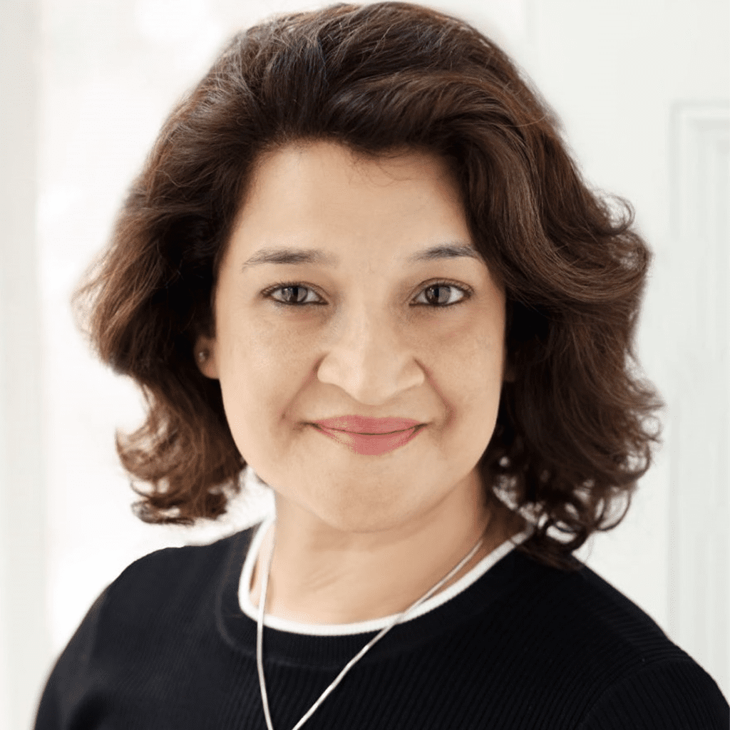 Headshot of Rukshana Kapasi