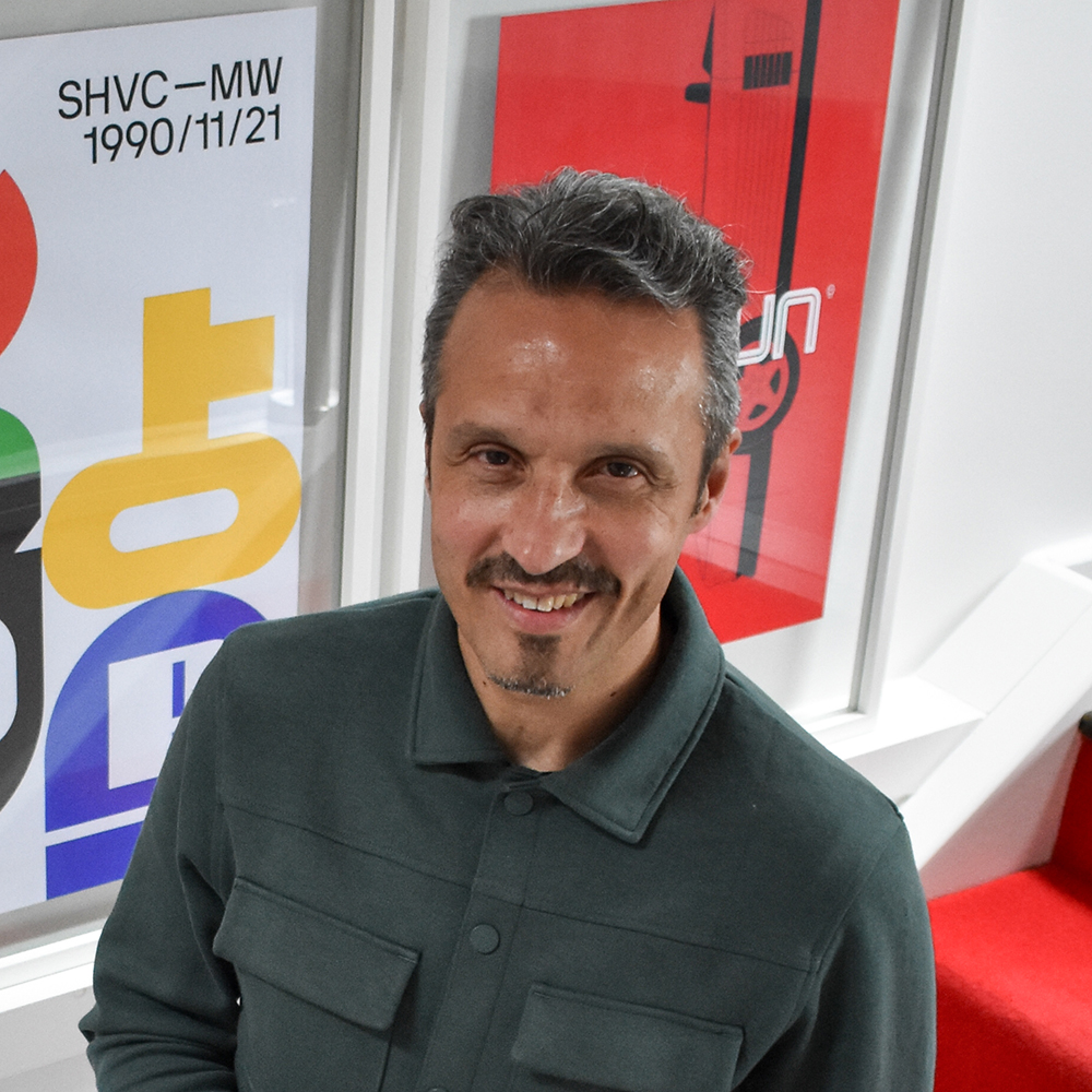 Luigi Carnovale, graphic designer