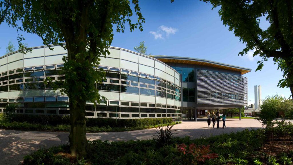 panoramic view of the business school on a sunny day