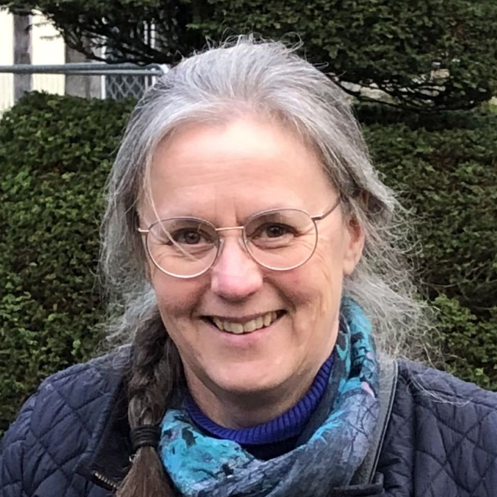 a Headshot of Judith Thomas