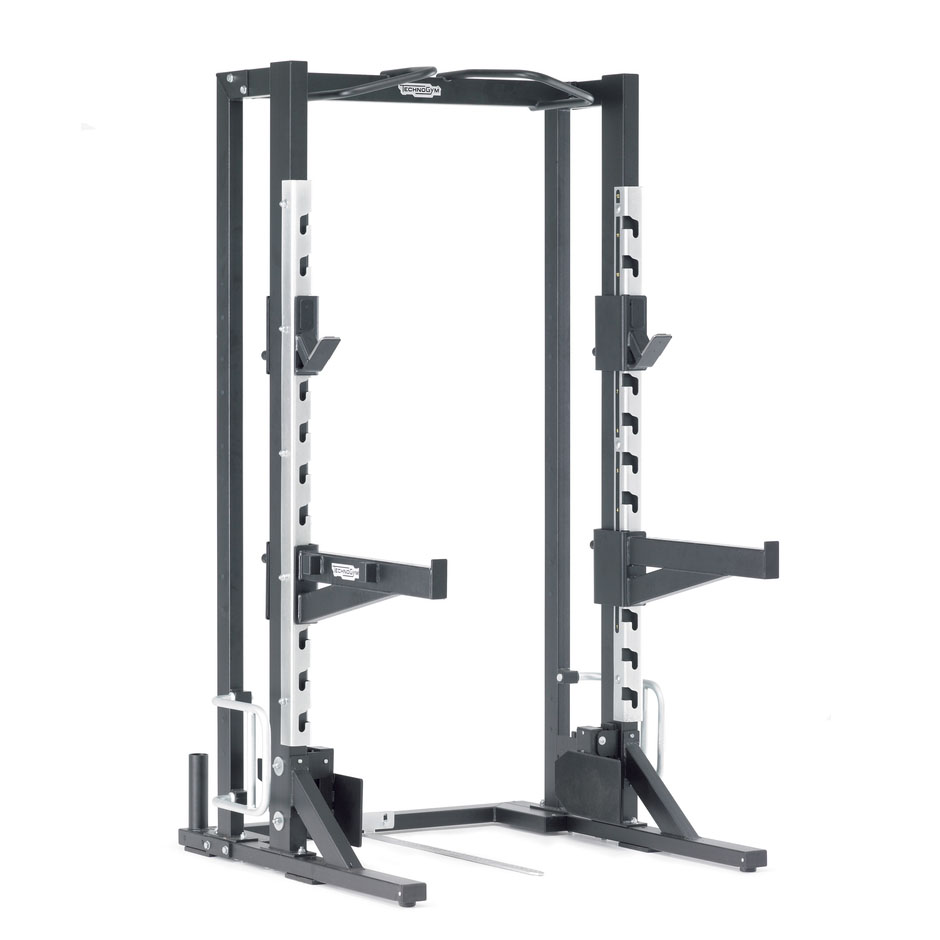TechnoGym half rack platform