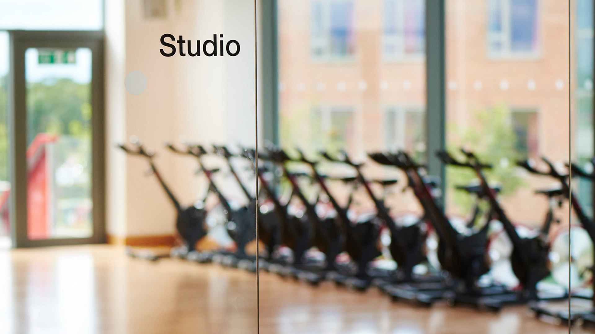 spin bikes in the spin class studio