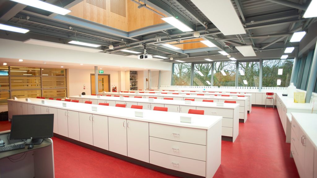 An empty Geosciences lab