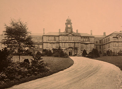A photo of the Durning Road premises and driveway