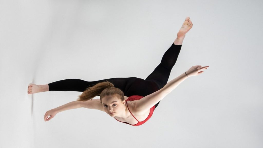 Third year dance student Jessica Bennet in dance pose