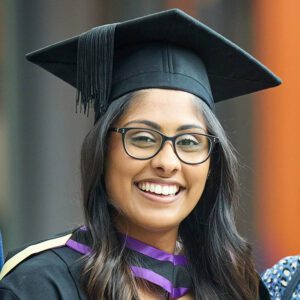Davina, Medicine graduate