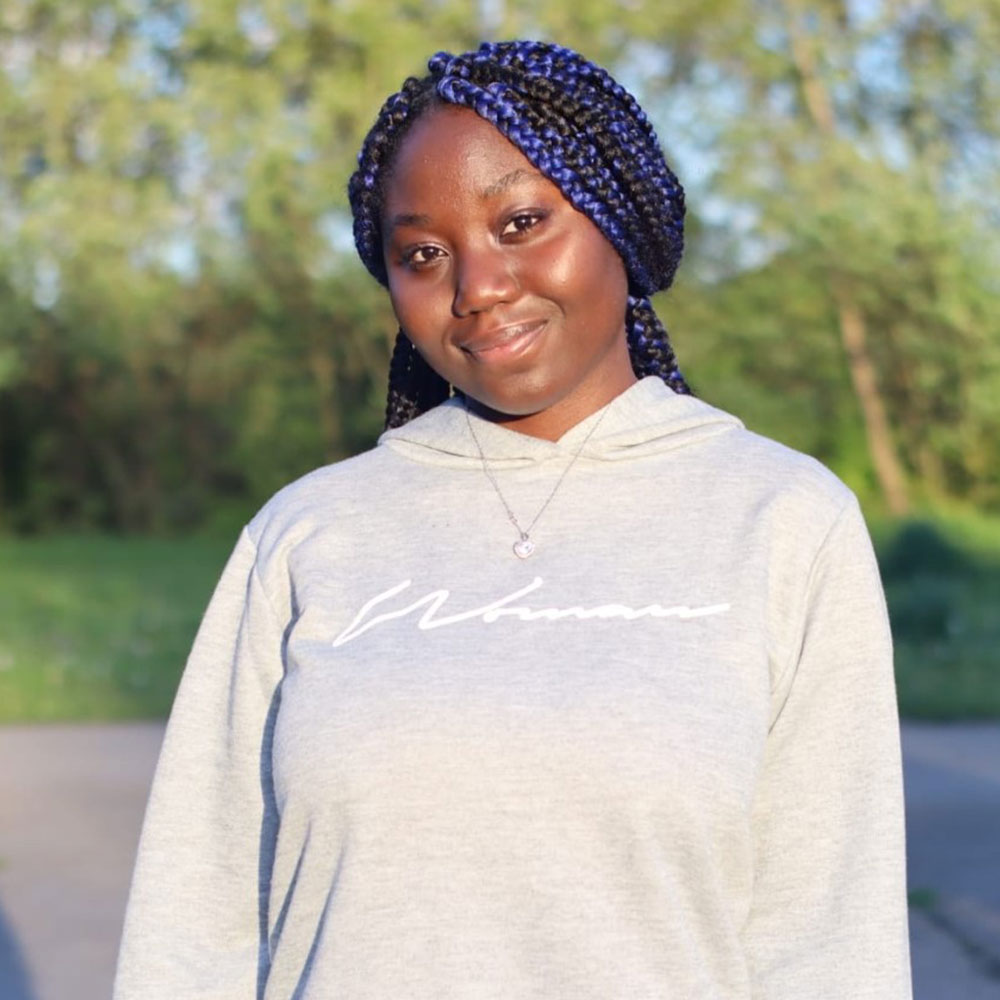 Headshot of Akosua Poku outside