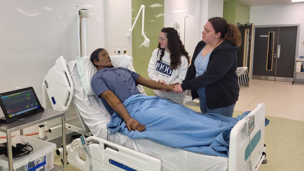 Simulated Participants perform a simulation in the Clinical Skills and Simulation Centre