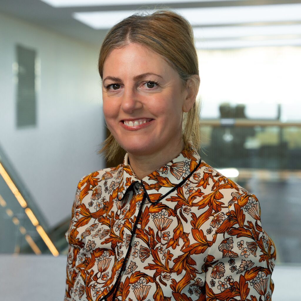 Headshot of Helen Jamieson