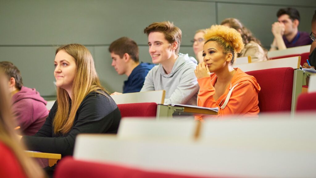 Students in a lecture in the Business School.