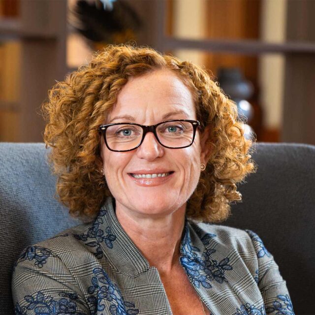 A headshot of Lynn Hill