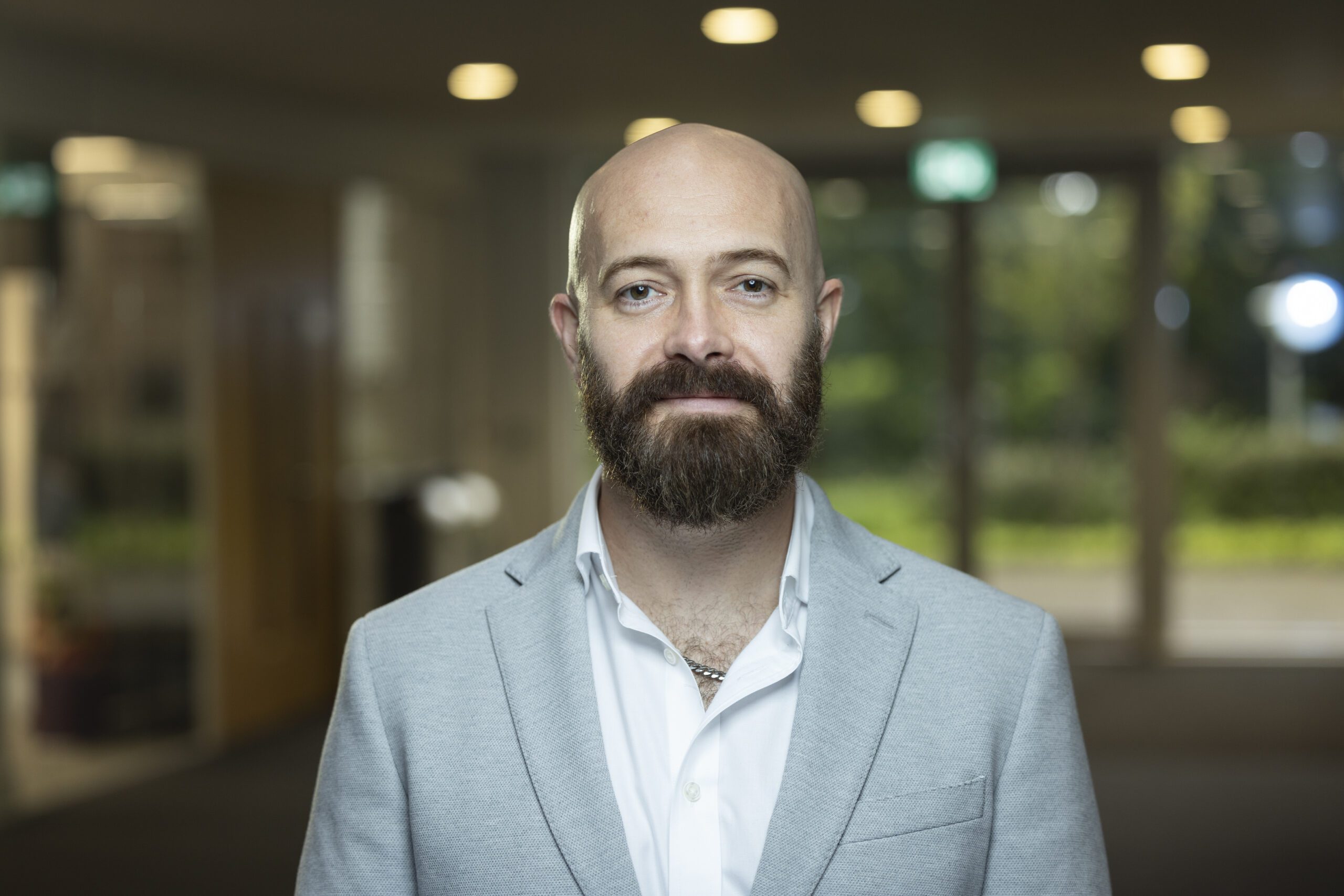 Dr Lee Hulbert-Williams