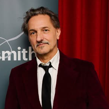 Headshot of Christopher Rose