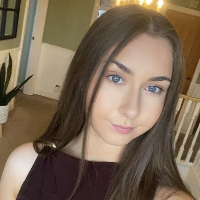 Mollie Wright profile photograph