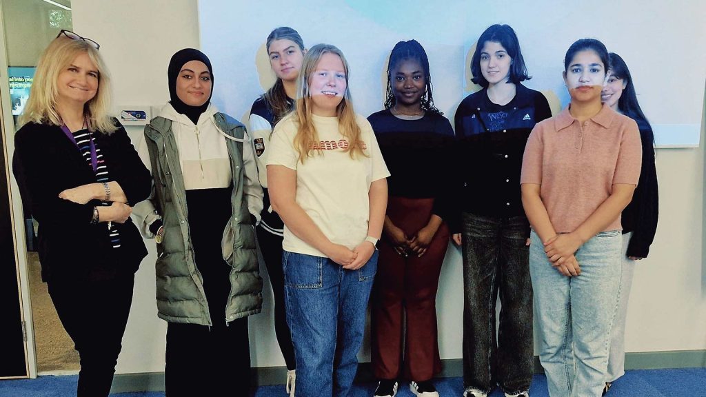 7 of The Levelling Up female participants and student tutors along with Dr Sarah McHale